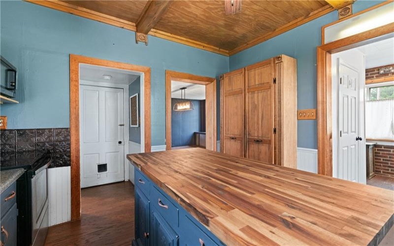 206 Constitution Street, Perryopolis, 15473, 3 Bedrooms Bedrooms, 10 Rooms Rooms,1.1 BathroomsBathrooms,Residential,For Sale,Constitution Street,1699969