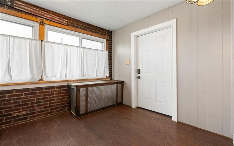 206 Constitution Street, Perryopolis, 15473, 3 Bedrooms Bedrooms, 10 Rooms Rooms,1.1 BathroomsBathrooms,Residential,For Sale,Constitution Street,1699969
