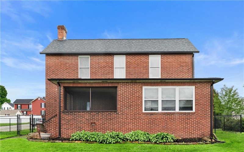 206 Constitution Street, Perryopolis, 15473, 3 Bedrooms Bedrooms, 10 Rooms Rooms,1.1 BathroomsBathrooms,Residential,For Sale,Constitution Street,1699969