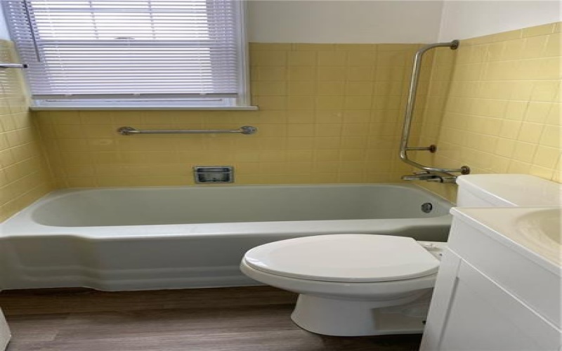 1031 Mace St, Greensburg, 15601, 2 Bedrooms Bedrooms, 6 Rooms Rooms,2 BathroomsBathrooms,Residential,For Sale,Mace St,1699977
