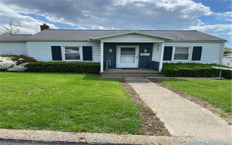 1031 Mace St, Greensburg, 15601, 2 Bedrooms Bedrooms, 6 Rooms Rooms,2 BathroomsBathrooms,Residential,For Sale,Mace St,1699977