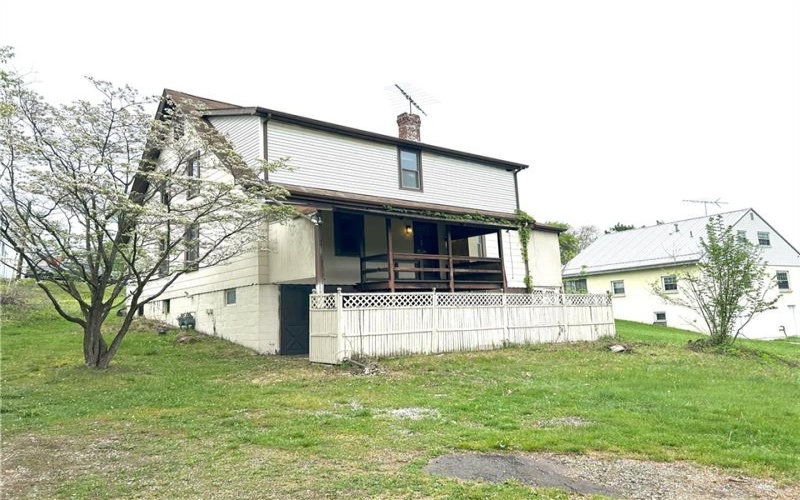 3016 Leechburg Rd, Lower Burrell, 15068, ,Multi-unit,For Sale,Leechburg Rd,1699987