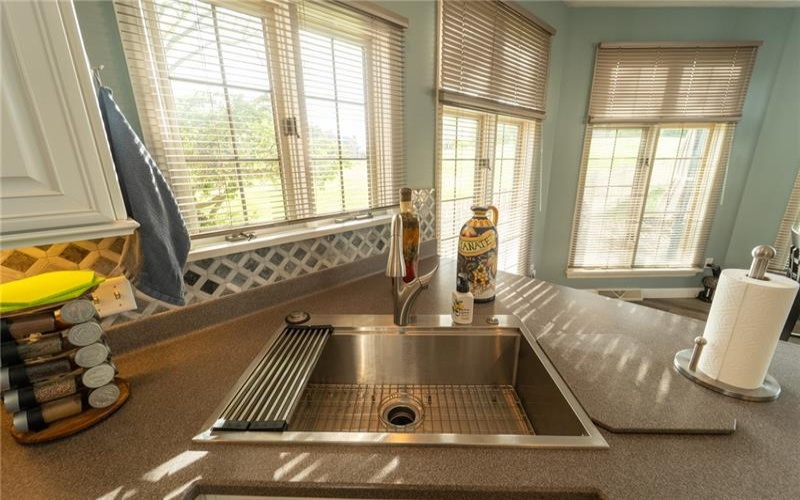 153 Eagle Court, Scottdale, 15683, 5 Bedrooms Bedrooms, 13 Rooms Rooms,5.1 BathroomsBathrooms,Residential,For Sale,Eagle Court,1699993