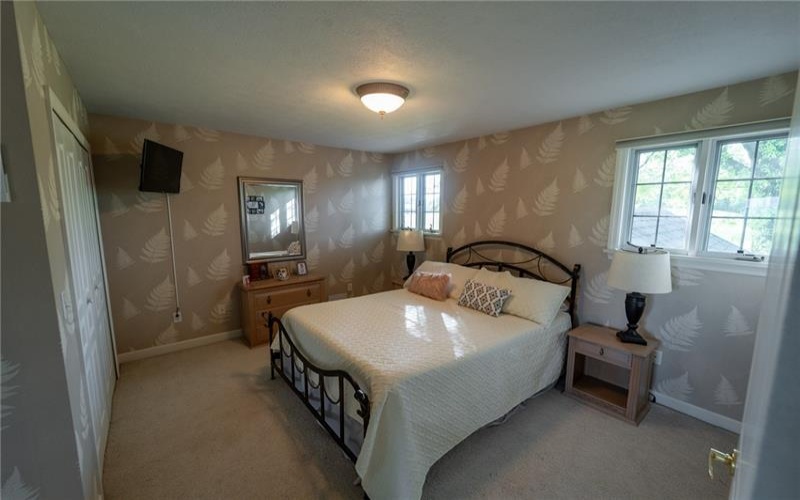 153 Eagle Court, Scottdale, 15683, 5 Bedrooms Bedrooms, 13 Rooms Rooms,5.1 BathroomsBathrooms,Residential,For Sale,Eagle Court,1699993