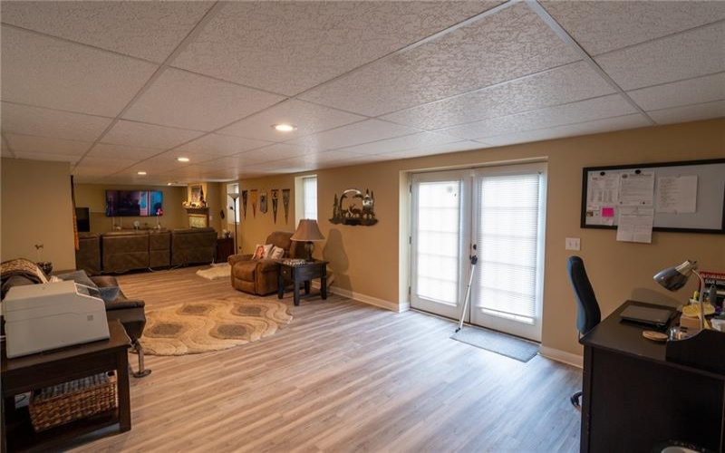 153 Eagle Court, Scottdale, 15683, 5 Bedrooms Bedrooms, 13 Rooms Rooms,5.1 BathroomsBathrooms,Residential,For Sale,Eagle Court,1699993