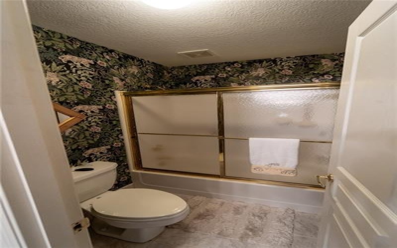 153 Eagle Court, Scottdale, 15683, 5 Bedrooms Bedrooms, 13 Rooms Rooms,5.1 BathroomsBathrooms,Residential,For Sale,Eagle Court,1699993