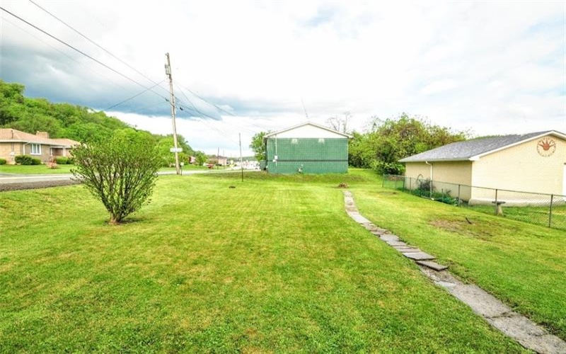 105 Cleveland Rd, Elco, 15434, 2 Bedrooms Bedrooms, 6 Rooms Rooms,1 BathroomBathrooms,Residential,For Sale,Cleveland Rd,1699995