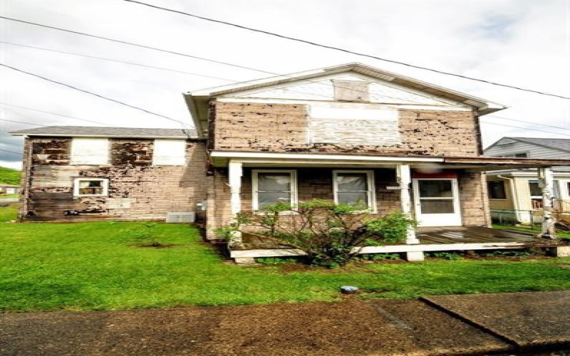 105 Cleveland Rd, Elco, 15434, 2 Bedrooms Bedrooms, 6 Rooms Rooms,1 BathroomBathrooms,Residential,For Sale,Cleveland Rd,1699995