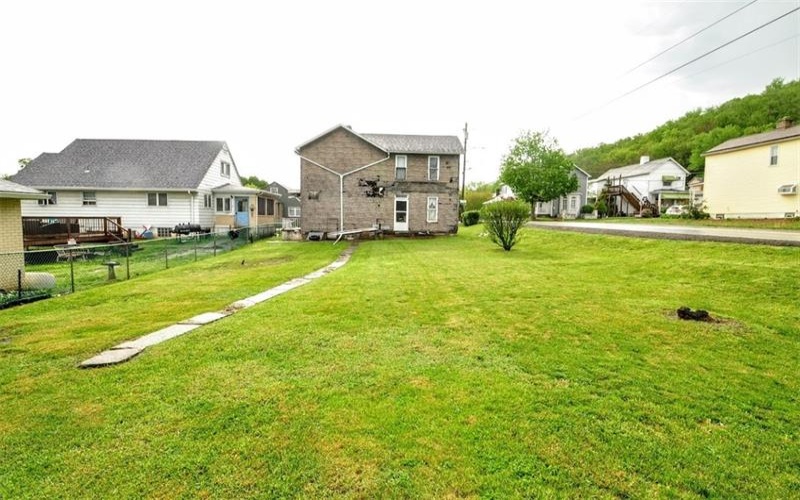 105 Cleveland Rd, Elco, 15434, 2 Bedrooms Bedrooms, 6 Rooms Rooms,1 BathroomBathrooms,Residential,For Sale,Cleveland Rd,1699995