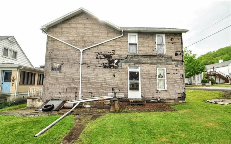 105 Cleveland Rd, Elco, 15434, 2 Bedrooms Bedrooms, 6 Rooms Rooms,1 BathroomBathrooms,Residential,For Sale,Cleveland Rd,1699995