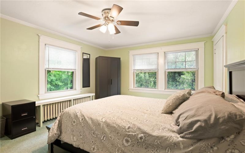 932 Luzerne Street, Johnstown, 15905, 5 Bedrooms Bedrooms, ,3.1 BathroomsBathrooms,Residential,For Sale,Luzerne Street,1700033