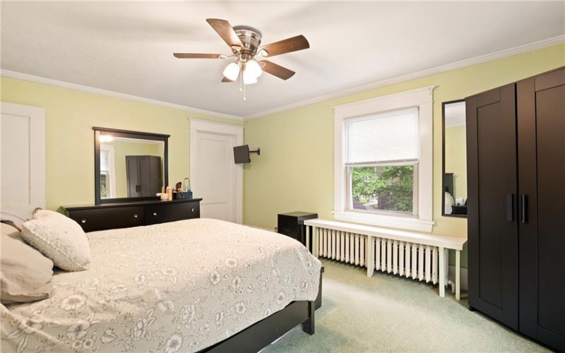 932 Luzerne Street, Johnstown, 15905, 5 Bedrooms Bedrooms, ,3.1 BathroomsBathrooms,Residential,For Sale,Luzerne Street,1700033