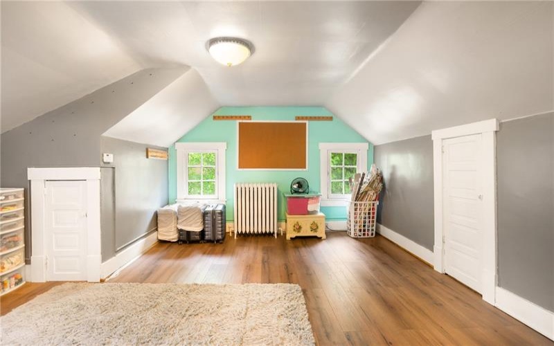 932 Luzerne Street, Johnstown, 15905, 5 Bedrooms Bedrooms, ,3.1 BathroomsBathrooms,Residential,For Sale,Luzerne Street,1700033