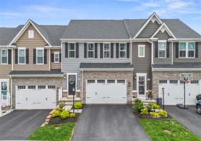 423 Greenwood Dr., Canonsburg, 15317, 3 Bedrooms Bedrooms, 9 Rooms Rooms,3.1 BathroomsBathrooms,Residential,For Sale,Greenwood Dr.,1700052