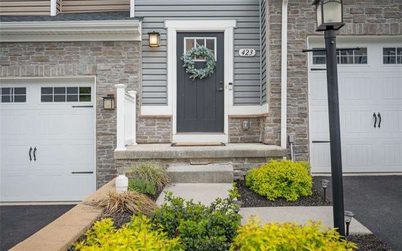 423 Greenwood Dr., Canonsburg, 15317, 3 Bedrooms Bedrooms, 9 Rooms Rooms,3.1 BathroomsBathrooms,Residential,For Sale,Greenwood Dr.,1700052