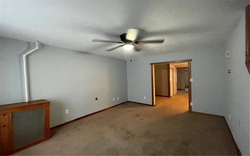306 Main St, Ligonier, 15658, 4 Bedrooms Bedrooms, 12 Rooms Rooms,2.2 BathroomsBathrooms,Residential,For Sale,Main St,1680786