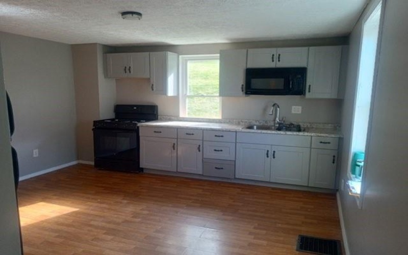 240 Roosevelt St, Washington, 15301, 3 Bedrooms Bedrooms, ,1 BathroomBathrooms,Residential,For Sale,Roosevelt St,1689216