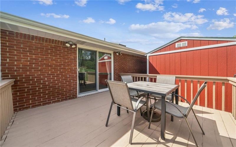259 Bethel Rd, Irwin, 15642, 2 Bedrooms Bedrooms, 6 Rooms Rooms,2 BathroomsBathrooms,Residential,For Sale,Bethel Rd,1699657