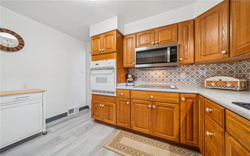 259 Bethel Rd, Irwin, 15642, 2 Bedrooms Bedrooms, 6 Rooms Rooms,2 BathroomsBathrooms,Residential,For Sale,Bethel Rd,1699657