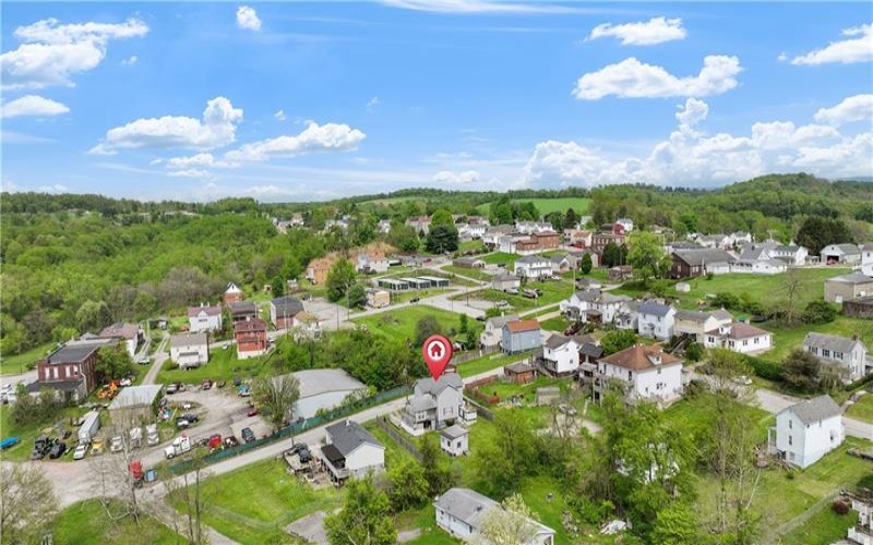10 Cross Street, New Salem, 15468, 3 Bedrooms Bedrooms, 9 Rooms Rooms,2.1 BathroomsBathrooms,Residential,For Sale,Cross Street,1699990