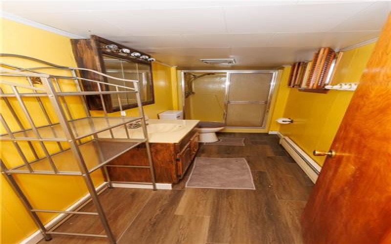 813 Green St, California, 15419, 4 Bedrooms Bedrooms, 12 Rooms Rooms,1.2 BathroomsBathrooms,Residential,For Sale,Green St,1700086