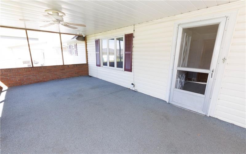 813 Green St, California, 15419, 4 Bedrooms Bedrooms, 12 Rooms Rooms,1.2 BathroomsBathrooms,Residential,For Sale,Green St,1700086