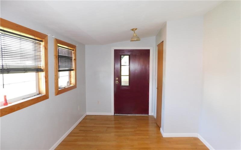 140 Center Avenue, Uniontown, 15401, 3 Bedrooms Bedrooms, ,1.1 BathroomsBathrooms,Residential,For Sale,Center Avenue,1700114