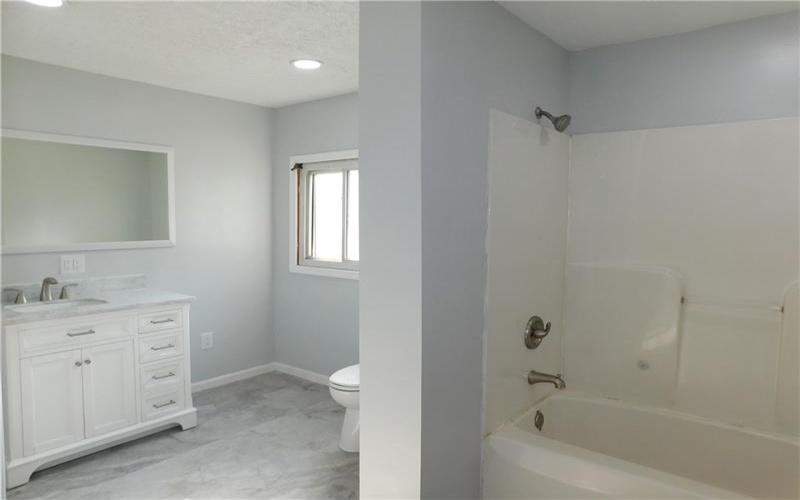 140 Center Avenue, Uniontown, 15401, 3 Bedrooms Bedrooms, ,1.1 BathroomsBathrooms,Residential,For Sale,Center Avenue,1700114