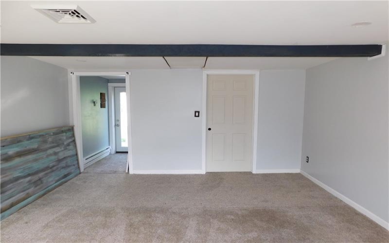 140 Center Avenue, Uniontown, 15401, 3 Bedrooms Bedrooms, ,1.1 BathroomsBathrooms,Residential,For Sale,Center Avenue,1700114