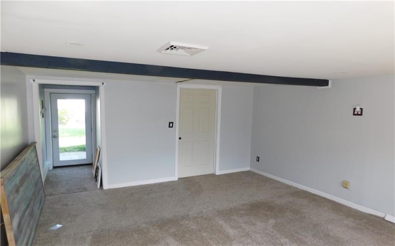 140 Center Avenue, Uniontown, 15401, 3 Bedrooms Bedrooms, ,1.1 BathroomsBathrooms,Residential,For Sale,Center Avenue,1700114