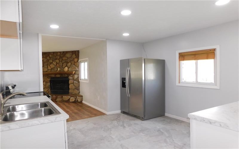 140 Center Avenue, Uniontown, 15401, 3 Bedrooms Bedrooms, ,1.1 BathroomsBathrooms,Residential,For Sale,Center Avenue,1700114