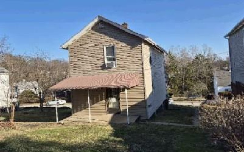 1019 Arlington Ave, Jeannette, 15644, 2 Bedrooms Bedrooms, ,1 BathroomBathrooms,Residential,For Sale,Arlington Ave,1700119