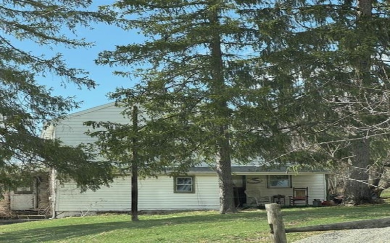 280 Old Hickory Ridge Rd, Washington, 15301, 5 Bedrooms Bedrooms, ,3.1 BathroomsBathrooms,Residential,For Sale,Old Hickory Ridge Rd,1700124