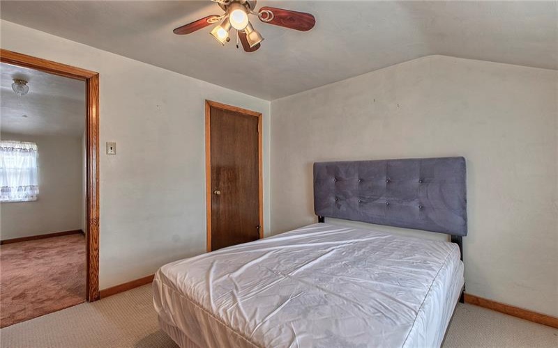 90 Glenview Ave, Greensburg, 15601, 2 Bedrooms Bedrooms, 8 Rooms Rooms,1 BathroomBathrooms,Residential,For Sale,Glenview Ave,1700139