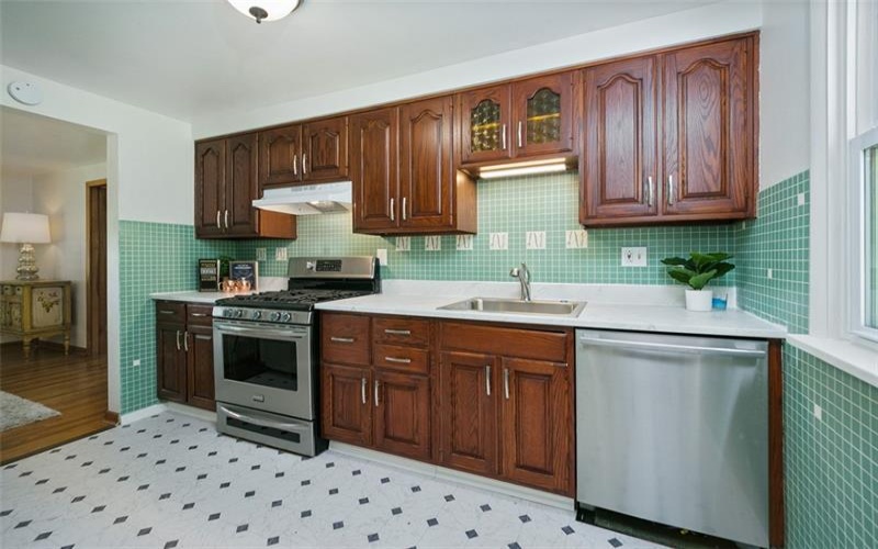 1104 Bennett Ave, Jeannette, 15644, 3 Bedrooms Bedrooms, ,1.1 BathroomsBathrooms,Residential,For Sale,Bennett Ave,1700153