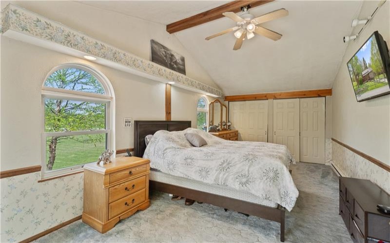 611 Cedar Grove Rd, Burgettstown, 15021, 4 Bedrooms Bedrooms, 10 Rooms Rooms,1.1 BathroomsBathrooms,Residential,For Sale,Cedar Grove Rd,1700171