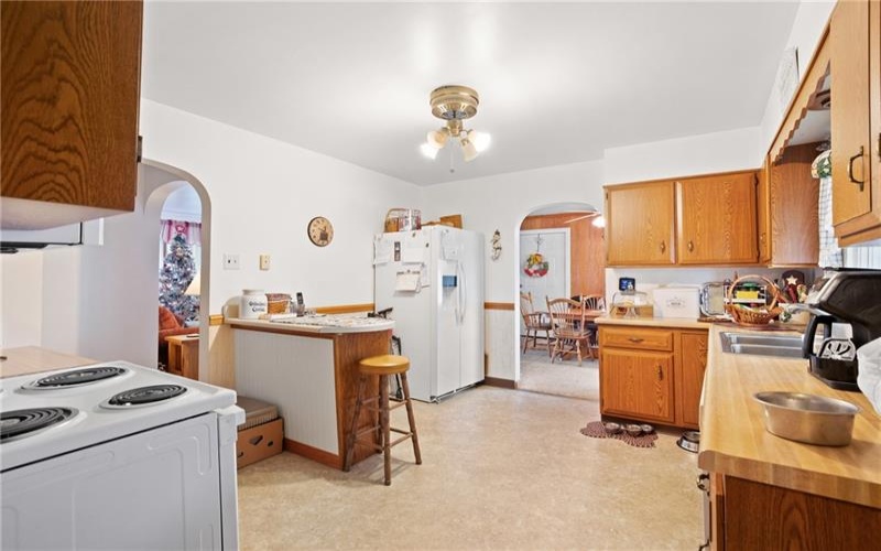 726 Stoystown Rd, Somerset, 15501, 3 Bedrooms Bedrooms, ,1 BathroomBathrooms,Residential,For Sale,Stoystown Rd,1683732