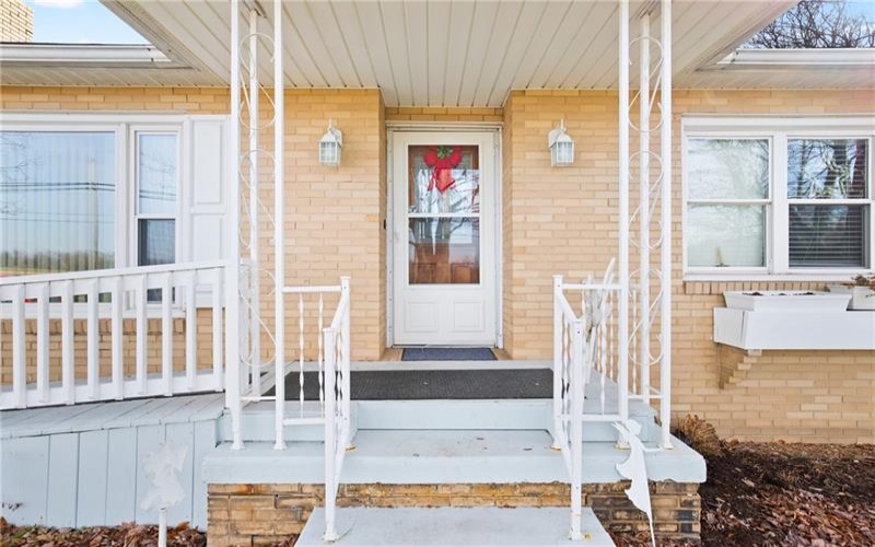 726 Stoystown Rd, Somerset, 15501, 3 Bedrooms Bedrooms, ,1 BathroomBathrooms,Residential,For Sale,Stoystown Rd,1683732
