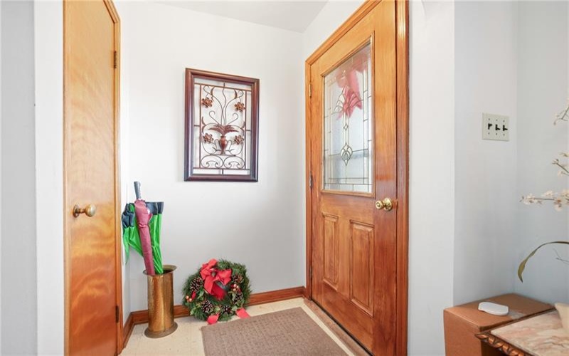 726 Stoystown Rd, Somerset, 15501, 3 Bedrooms Bedrooms, ,1 BathroomBathrooms,Residential,For Sale,Stoystown Rd,1683732
