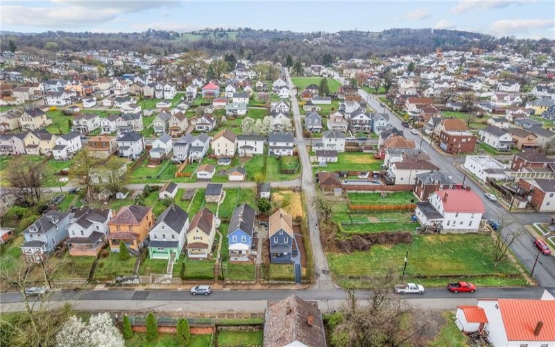 91 Watkins Avenue, Donora, 15033, 3 Bedrooms Bedrooms, 6 Rooms Rooms,1.1 BathroomsBathrooms,Residential,For Sale,Watkins Avenue,1695541