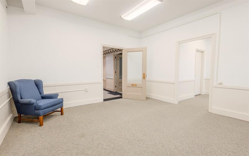 816 Ligonier Street, Suite 402, Latrobe, 15650, ,Commercial-industrial-business,For Sale,Ligonier Street, Suite 402,1699600