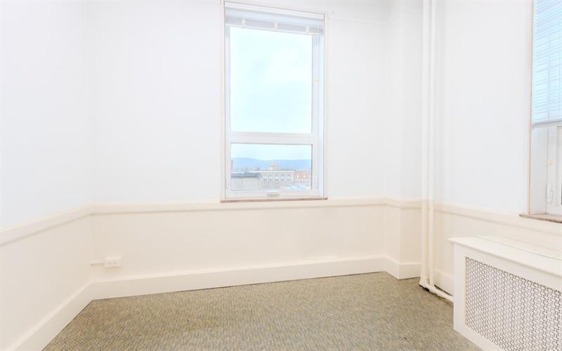 816 Ligonier Street, Suite 402, Latrobe, 15650, ,Commercial-industrial-business,For Sale,Ligonier Street, Suite 402,1699600