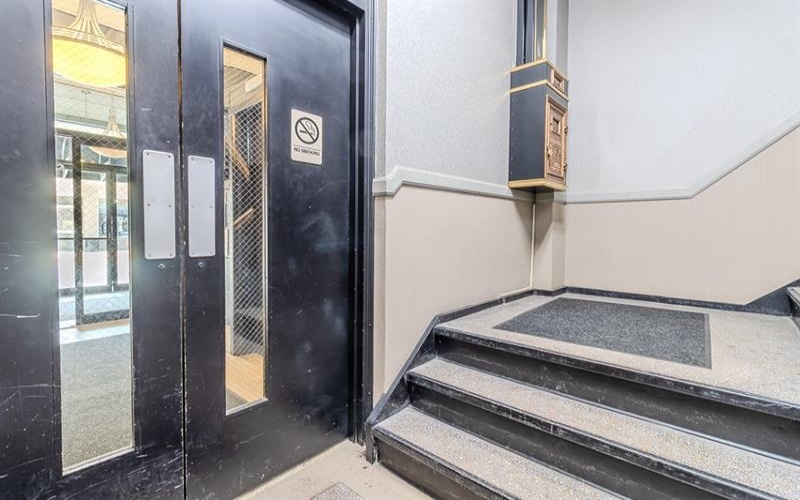 816 Ligonier Street, Suite 402, Latrobe, 15650, ,Commercial-industrial-business,For Sale,Ligonier Street, Suite 402,1699600