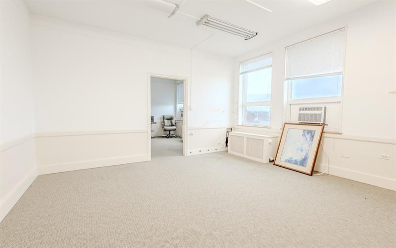 816 Ligonier Street, Suite 402, Latrobe, 15650, ,Commercial-industrial-business,For Sale,Ligonier Street, Suite 402,1699600