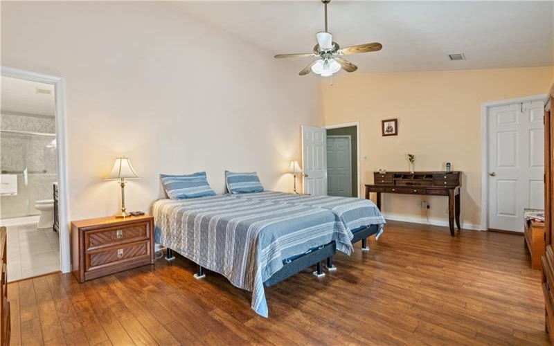 348 Treetop Dr, Canonsburg, 15317, 3 Bedrooms Bedrooms, 9 Rooms Rooms,2.1 BathroomsBathrooms,Residential,For Sale,Treetop Dr,1699877