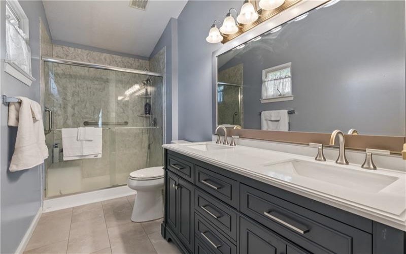 348 Treetop Dr, Canonsburg, 15317, 3 Bedrooms Bedrooms, 9 Rooms Rooms,2.1 BathroomsBathrooms,Residential,For Sale,Treetop Dr,1699877