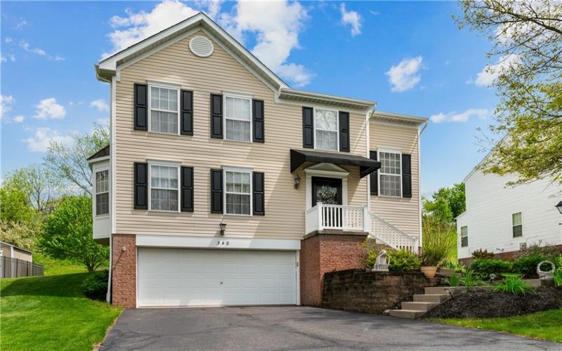 348 Treetop Dr, Canonsburg, 15317, 3 Bedrooms Bedrooms, 9 Rooms Rooms,2.1 BathroomsBathrooms,Residential,For Sale,Treetop Dr,1699877