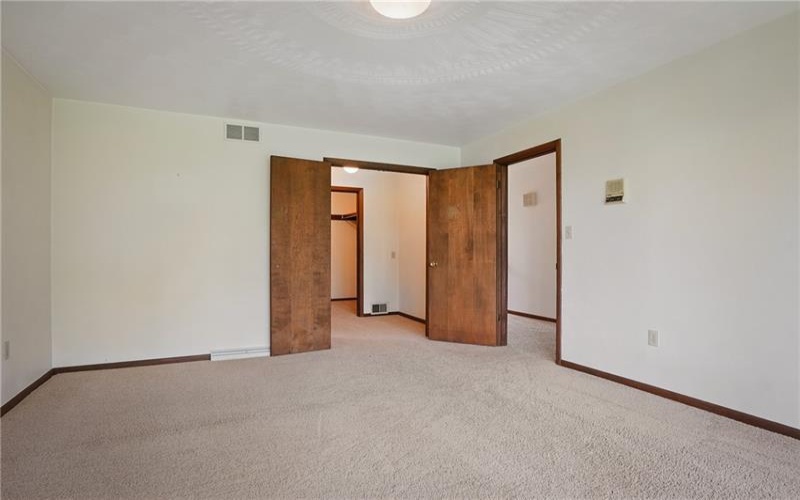 94 Nancy Ln, Canonsburg, 15317, 4 Bedrooms Bedrooms, 12 Rooms Rooms,2.1 BathroomsBathrooms,Residential,For Sale,Nancy Ln,1699883