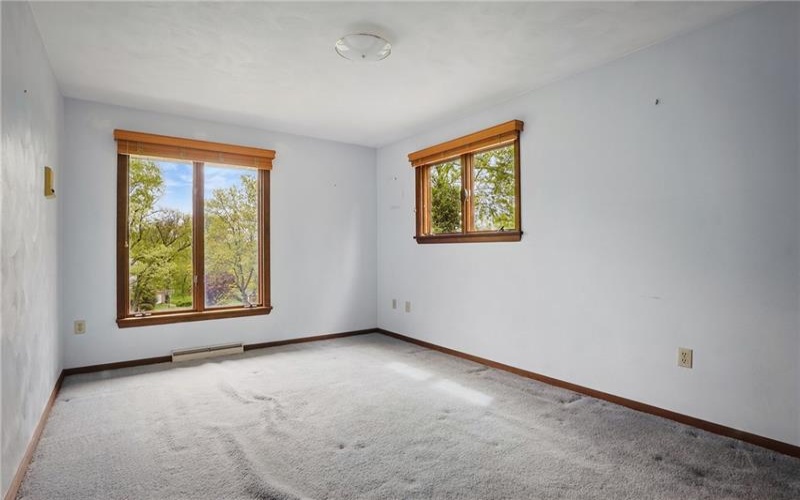 94 Nancy Ln, Canonsburg, 15317, 4 Bedrooms Bedrooms, 12 Rooms Rooms,2.1 BathroomsBathrooms,Residential,For Sale,Nancy Ln,1699883