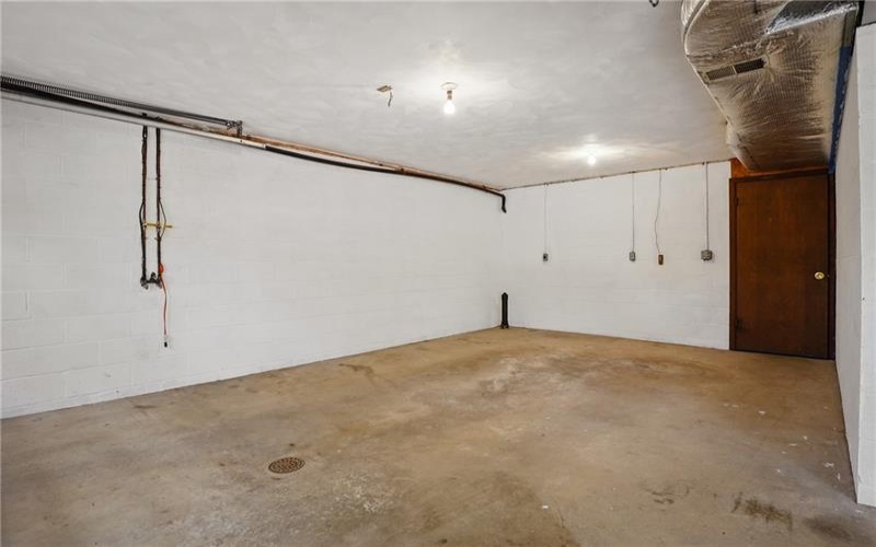 94 Nancy Ln, Canonsburg, 15317, 4 Bedrooms Bedrooms, 12 Rooms Rooms,2.1 BathroomsBathrooms,Residential,For Sale,Nancy Ln,1699883